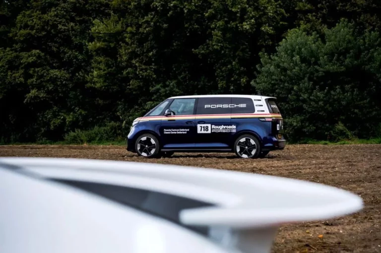 El mejor Volkswagen ID.Buzz de la historia lo ha creado Porsche. Y no hay más que hablar