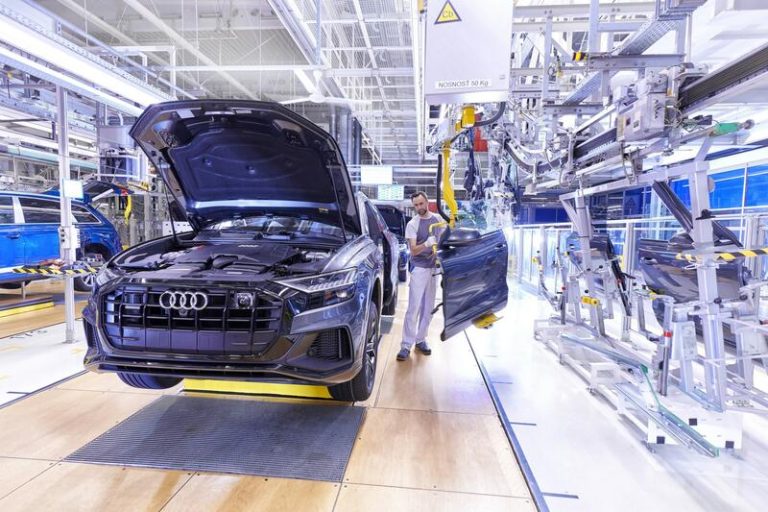 La guerra de aranceles en EE.UU. lleva al sector automovilístico a ‘números rojos’