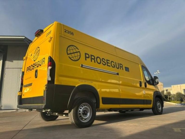 Prosegur Cash crea un vehículo blindado eléctrico: El sueño de El Dioni