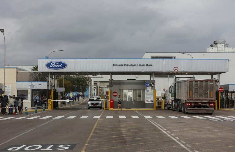 El calendario del ERTE RED para Ford Almussafes ha sido modificado