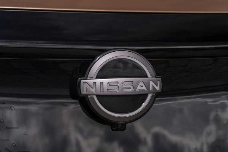 Se rumorea que Tesla podría invertir en Nissan y esta repunta en la bolsa de Tokio