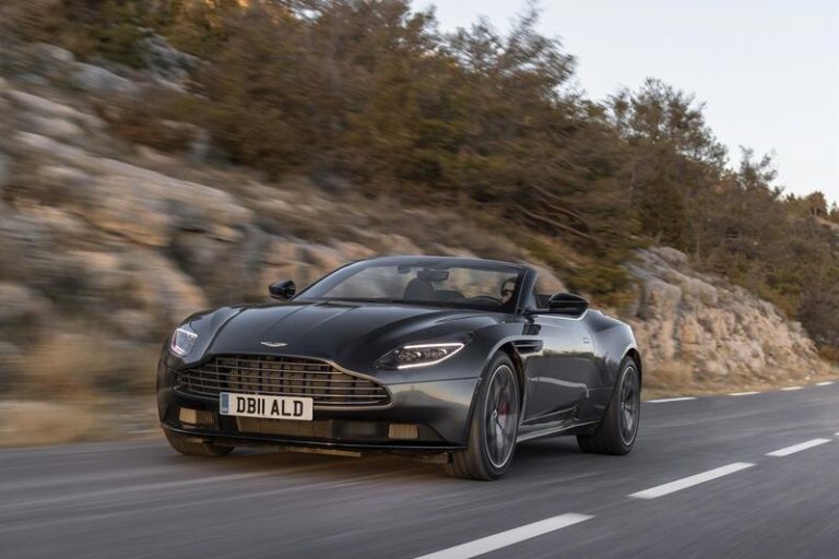 A Aston Martin se le atragantan las pérdidas que acumula: 170 empleos están en juego