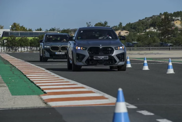 BMW inaugura su escuela de conducción deportiva ¿Te apuntas?