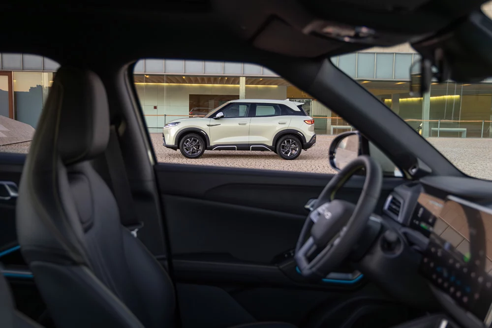 BYD ATTO 2 DM-i, el híbrido enchufable del pueblo 1 Motor16 BYD ATTO 2 3 Motor16