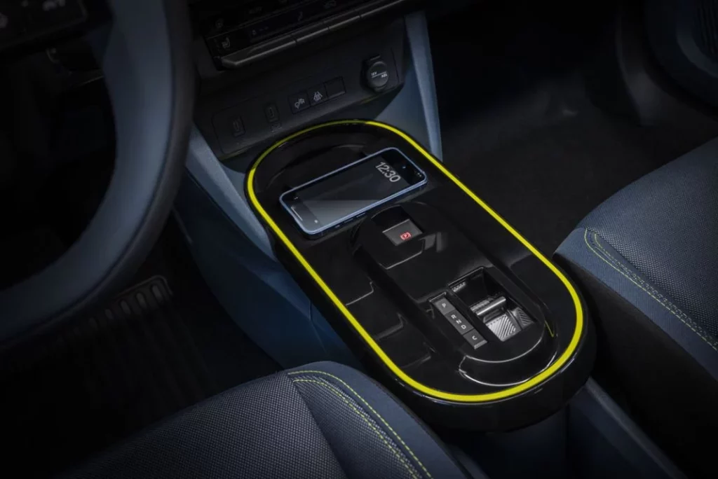 Fiat Grande Panda. La reinvención del icono italiano para la movilidad urbana moderna 3 Motor16 FIAT GRANDE PANDA 18 Motor16