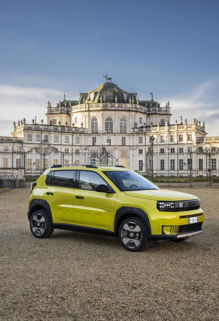 Fiat Grande Panda. La reinvención del icono italiano para la movilidad urbana moderna 18 Motor16 FIAT GRANDE PANDA 35 Motor16