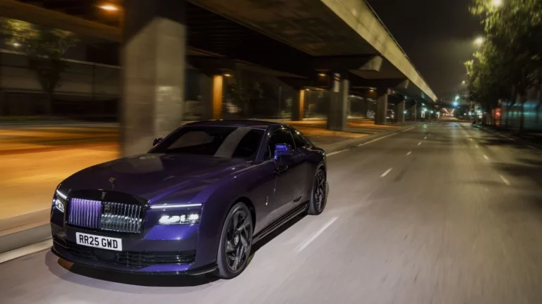 Black Badge Spectre: Rolls-Royce y sus clientes crean el Rolls más potente de la historia