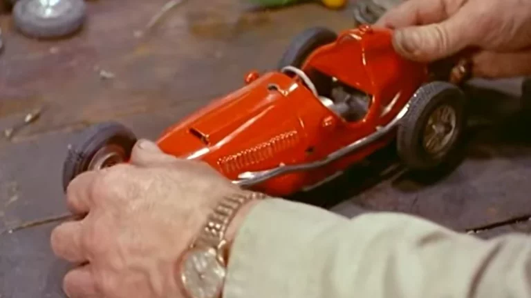 El Scalextric que jamás habías visto en tu vida tiene coches que no eran eléctricos