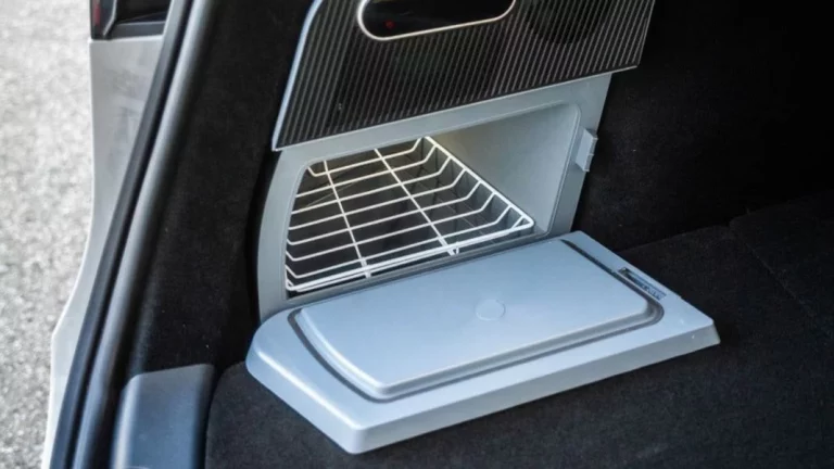 El accesorio que todo dueño de un Tesla Model Y querrá tener y que podría haber creado Balay, Beko o Bosch
