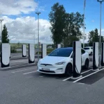 Tesla estrena Emergency Drive Away, la función de emergencia para salir del Supercharger sin desenchufar