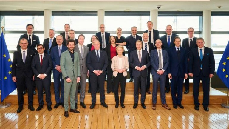 Las patronales europeas del automóvil quieren que se revise la normativa de CO2