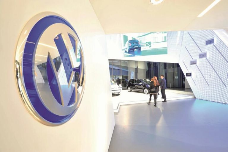 El banco que recomienda comprar acciones de Volkswagen a pesar de sus resultados