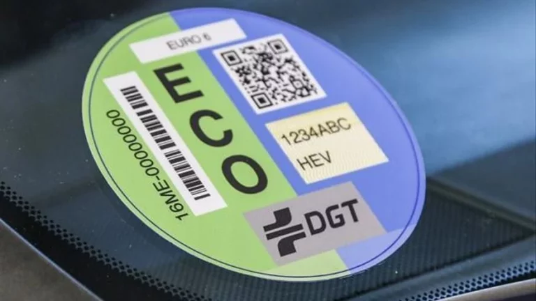 La DGT te obligará a pasar por el estanco para hacer estas gestiones