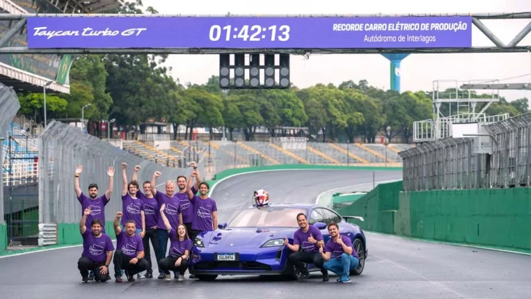 El Porsche Taycan Turbo GT sigue acumulando récords: esta vez en Interlagos