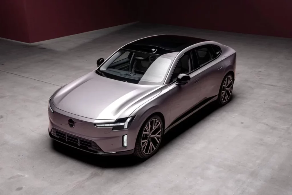 2025 Volvo ES90. Imagen estudio.