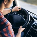 El 74% de los conductores españoles se transforma al volante: insultos, agresividad y falta de respeto a las normas, un problema de 21 millones de personas