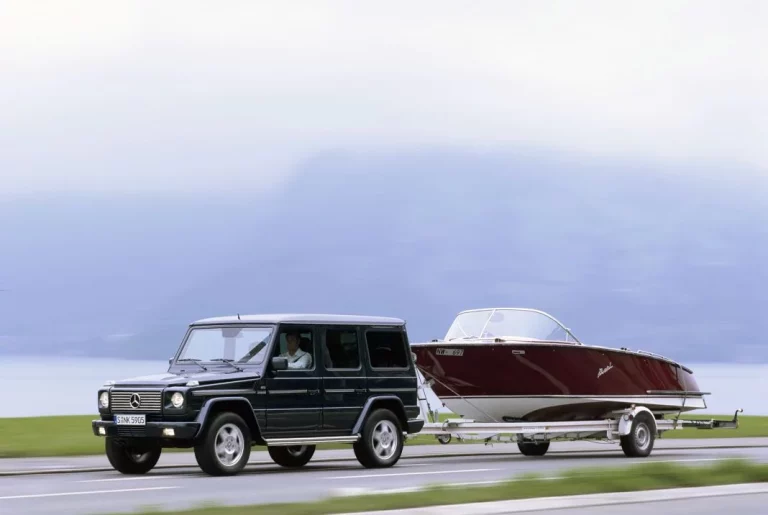 45 años de Mercedes Clase G: En el año 2000, llegan los 400 CDI