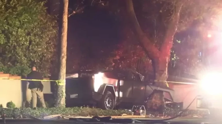 El elemento que no podía fallar en el Tesla Cybertruck, falló: Este fue el fatal resultado