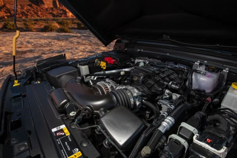 Recall Stellantis 2026: dos avisos que afectan a 1,9 millones de coches en EE.UU.