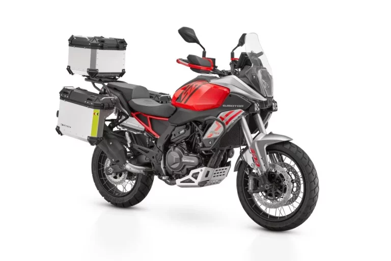 Nueva QJ Motor SRT 600 SX: Una nueva trail para el carnet A2 con un precio de derribo