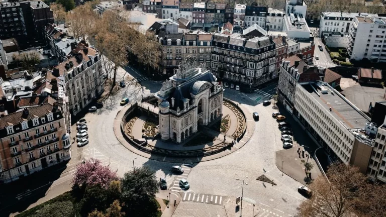 La desconocida señal con forma de diamante por la que te multan con 135 euros