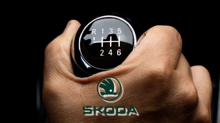 El número de Skoda que se venden con cambio manual: Vas a alucinar con la cifra