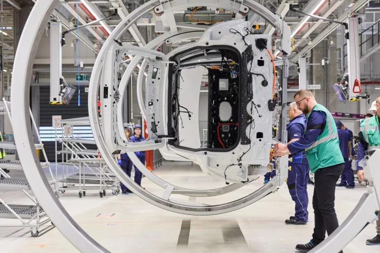 La fábrica donde nacerán los BMW Neue Klasse está a punto de caramelo