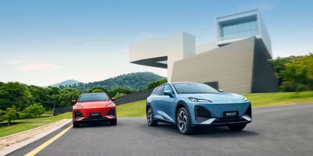 Changan Deepal S07: Nueva batería y nuevo motor para este interesante SUV eléctrico 'Made in China' 3 Motor16 2025 Deepal S07 China. Imagen movimiento