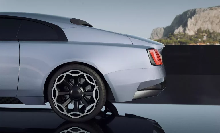 El Rolls-Royce más exclusivo se llama CoupéTail y lo firma Engler Automotive