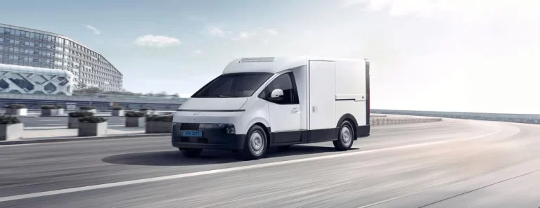 El Hyundai Staria más raro que verás se llama ST1 y es 100% eléctrico