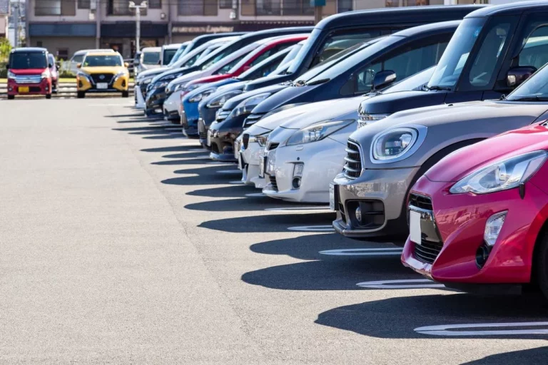 Ten cuidado si no te vas de vacaciones en coche: Puede que a la vuelta ya no esté donde lo dejaste aparcado