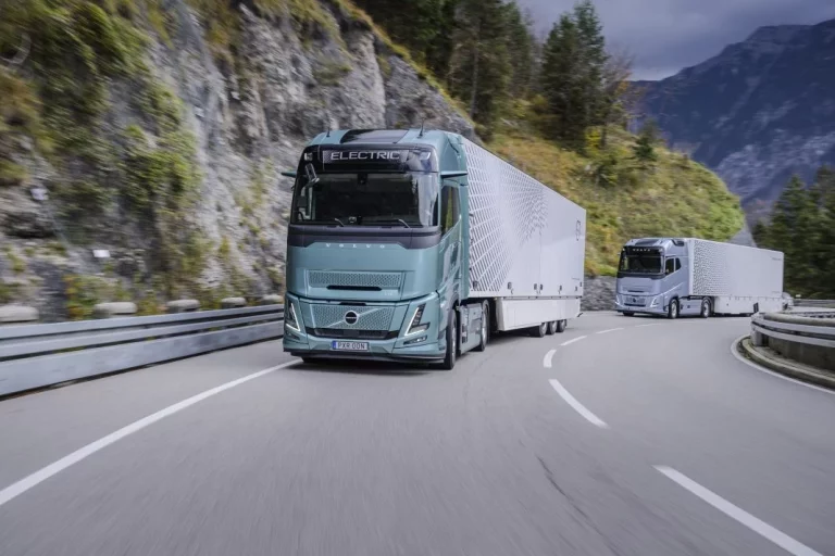 Volvo Trucks y los 10 beneficios de los espejos retrovisores digitales que usan sus camiones