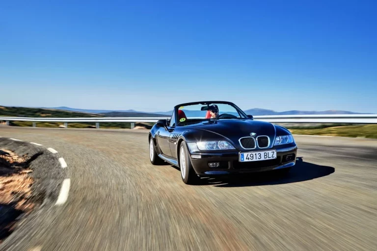 El BMW Z3 celebra su 30 cumpleaños, aunque no te lo creas