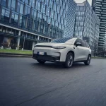 Leapmotor C10 REEV: el SUV con casi 1.000 km de autonomía y etiqueta CERO que cuesta 35.000 euros menos que un BMW X3