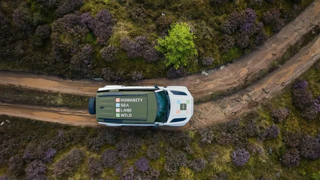 Defender ya tiene finalistas para sus premios internacionales: proyectos para salvar el mundo 2 Motor16 DEF AWARDS SCOTLAND 6X9 270325 121 Motor16