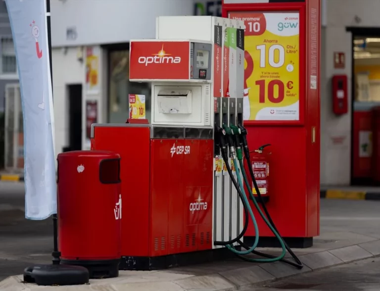 La prueba rápida y sencilla que las gasolineras no quieren que conozcas para saber si te timan