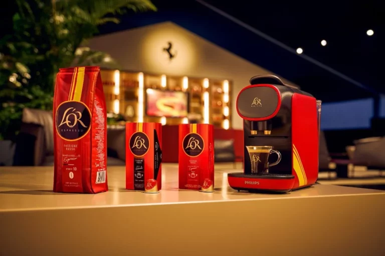 Pasión por Ferrari hasta en el café