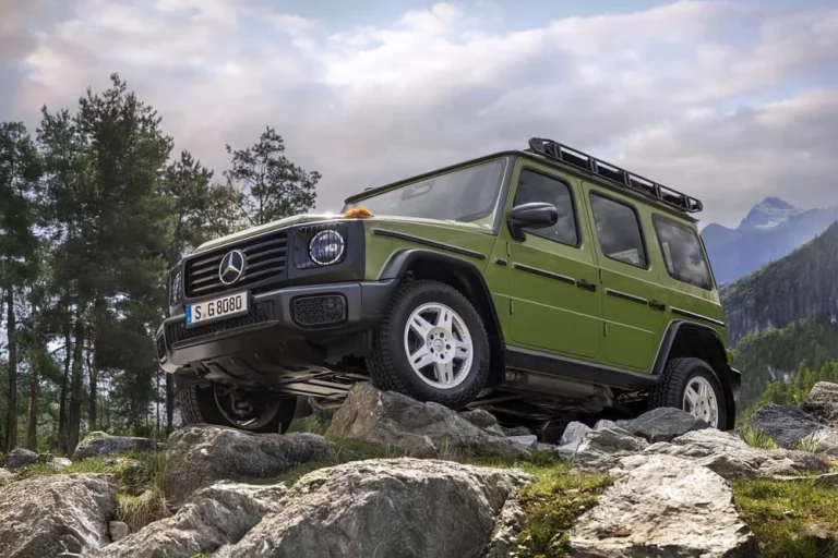 Un ‘viejo’ Mercedes-Benz Clase G de colección. Yo me daría prisa…