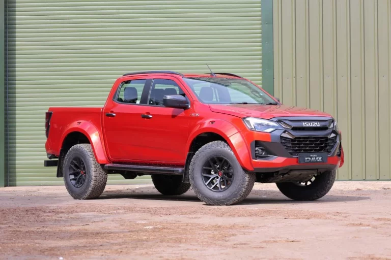 El renovado Isuzu D-Max 2025 vuelve a lanzarse en versión AT35 para todoterreno extremo