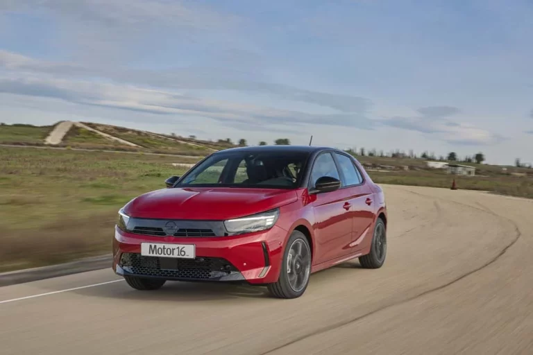 Compra un Opel Corsa este mes y llévate una PlayStation 5 con el juego Gran Turismo 7 de regalo