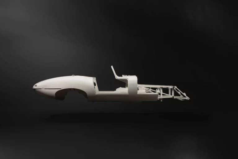 Si necesitas restaurar tu Jaguar E-Type, ahora es el momento…