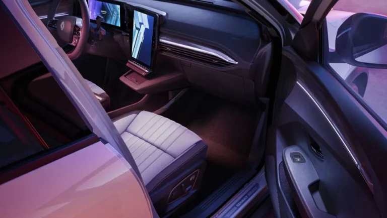 Renault renueva la experiencia eléctrica con el Scenic E-Tech