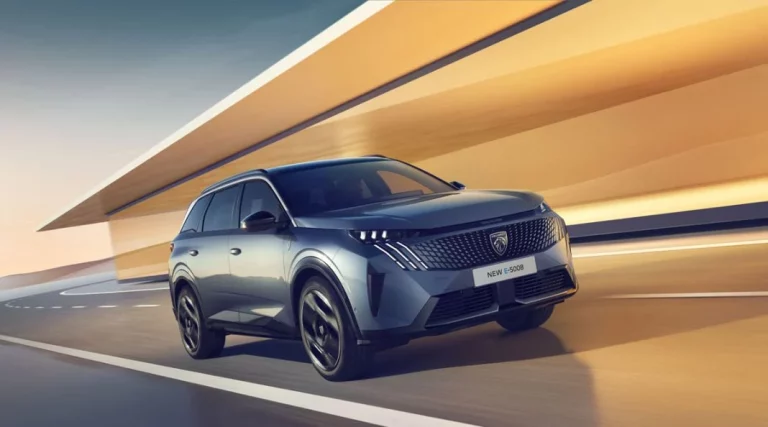 El Peugeot 5008 revoluciona el espacio y la autonomía
