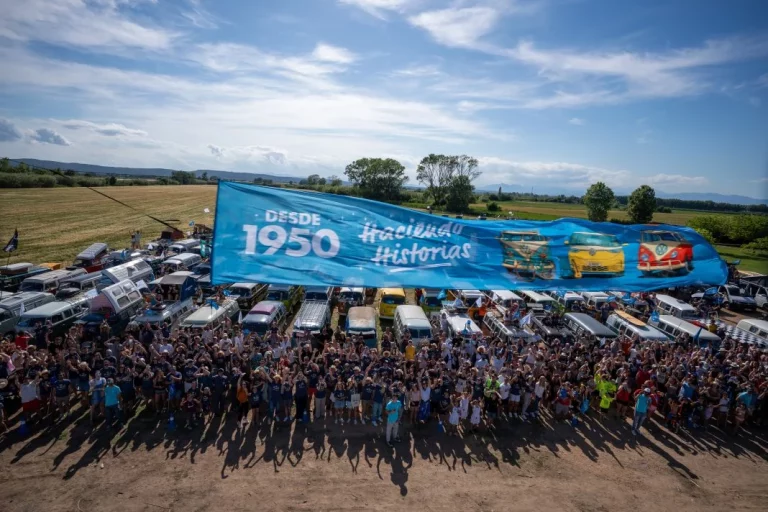 La 21 edición de la FurgoVolkswagen rinde homenaje a los 75 años del Bulli