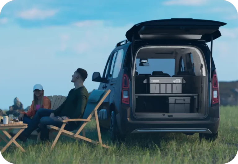 El Citroën Berlingo que se vende en Japón viene con una cama a juego