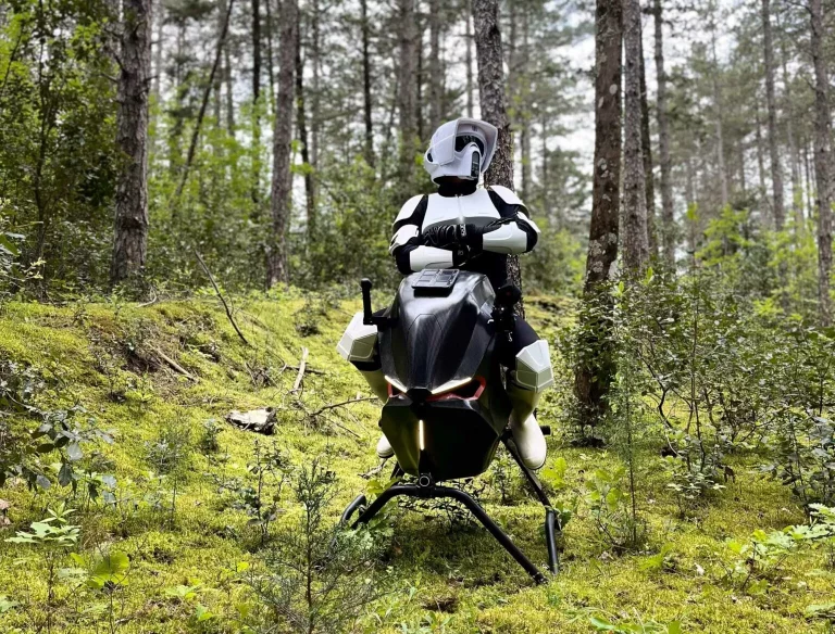 Volonaut Airbike: La moto sin ruedas con la que no pillarás un atasco más