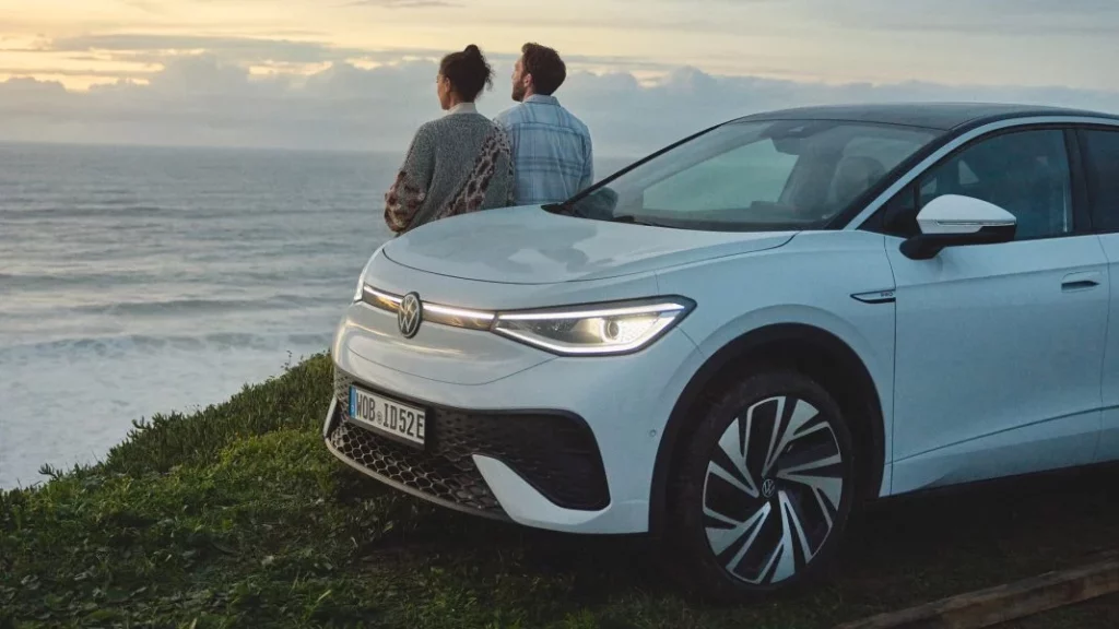 Volkswagen Driving Experience: prueba en circuito un Golf R o un GTI desde 70 € 2 Motor16 2025 Club Volkswagen. Imagen exterior.