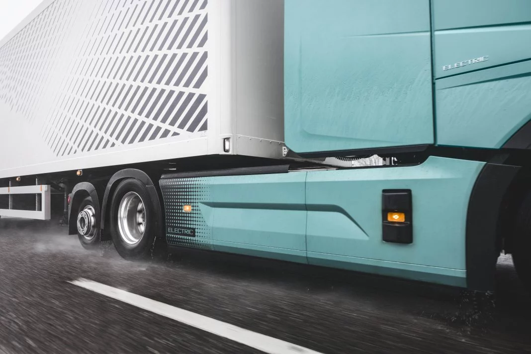 2025 Volvo FH Aero Electric. Imagen detalle.