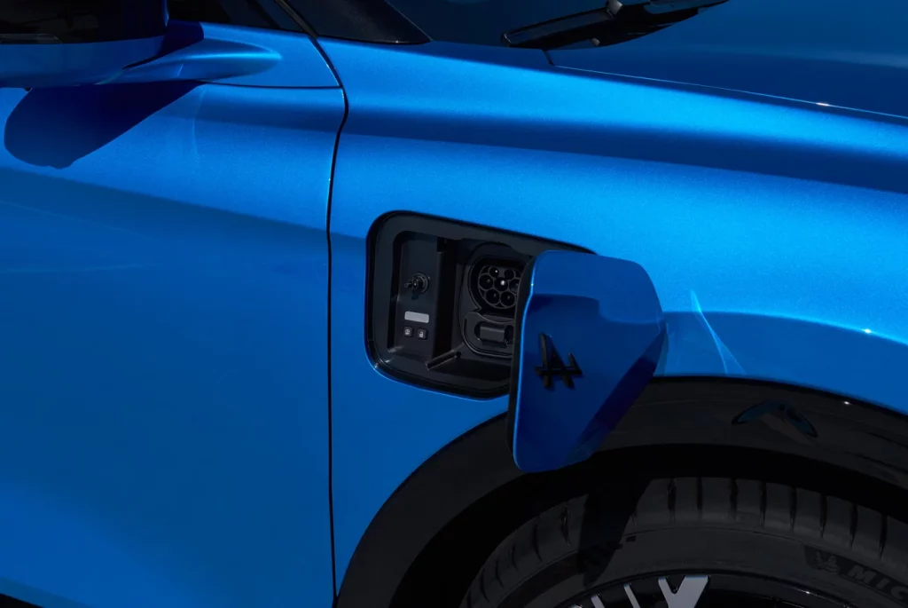 Alpine A390 99 Motor16