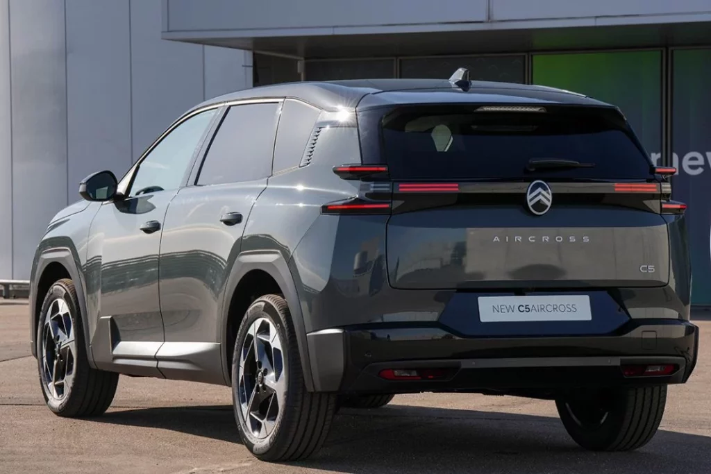 Citroën C5 Aircross: Redefine el confort del segmento C-SUV 31 Motor16 Citroen C5 Aircross 2025 11 Motor16